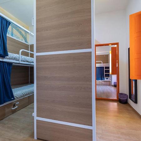 The Macarena Beach Hostel Lagos Luaran gambar