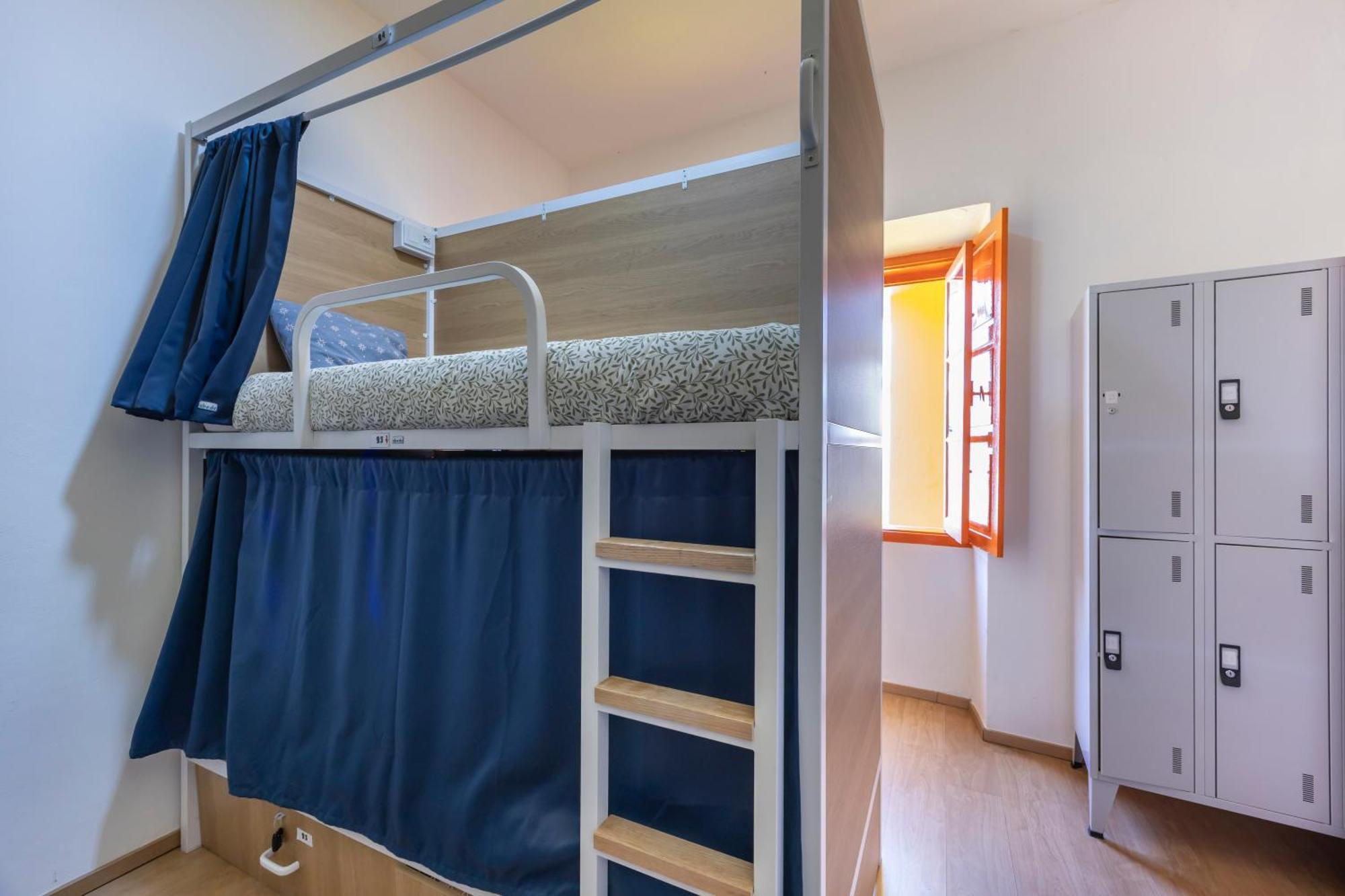 The Macarena Beach Hostel Lagos Luaran gambar